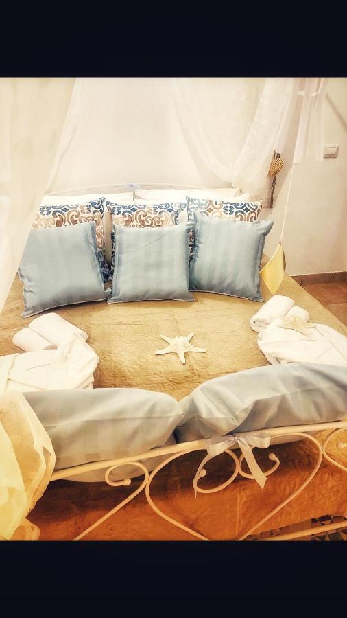 Bed and Breakfast N&M Dimora Carrieri Luxury Monopoli Exterior foto